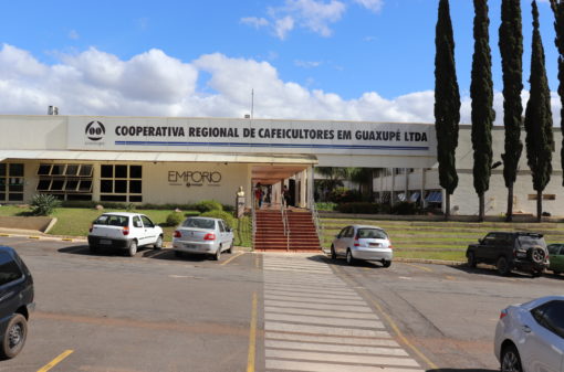 Cooxupé é a maior cooperativa do ramo agropecuário, segundo Anuário do Cooperativismo