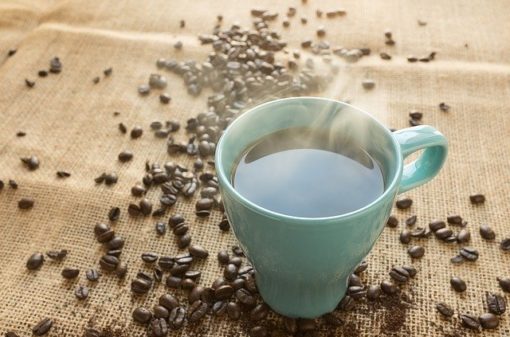 Estudo aponta que café reduz risco de morte por AVC e doenças cardíacas