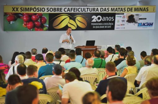 Cooxupé participa do 23º Simpósio de Cafeicultura das Matas de Minas